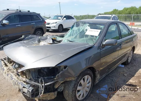 2005 Toyota Camry Le from USA, damaged, VIN 4T1BE32K25U961737